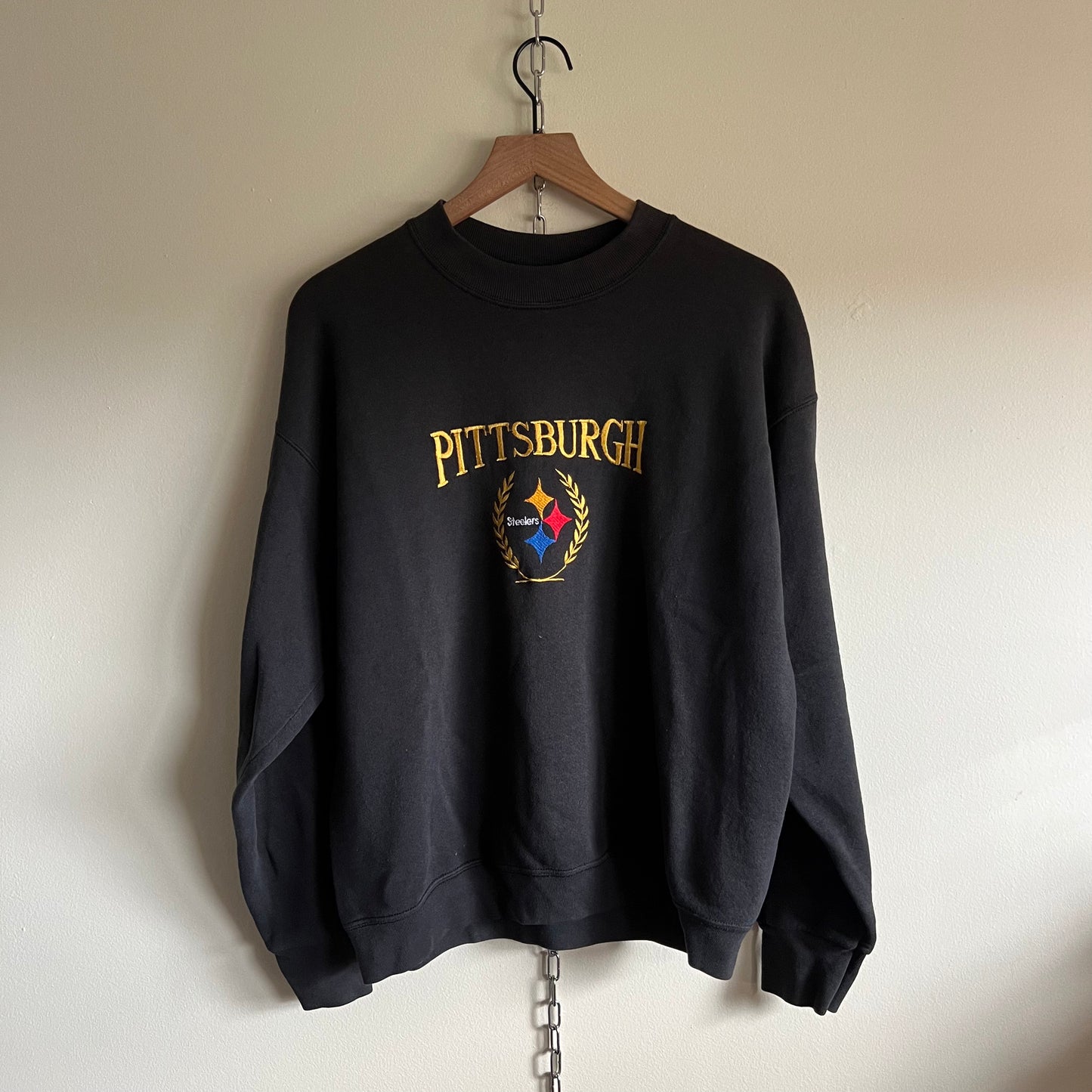 Large 90s Pittsburgh Steelers sweatshirt