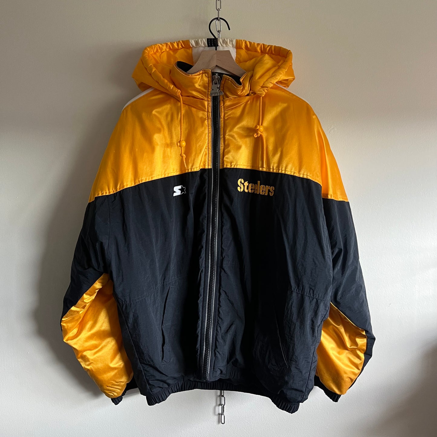 Large 90s Pittsburgh Steelers Starter puffer jacket