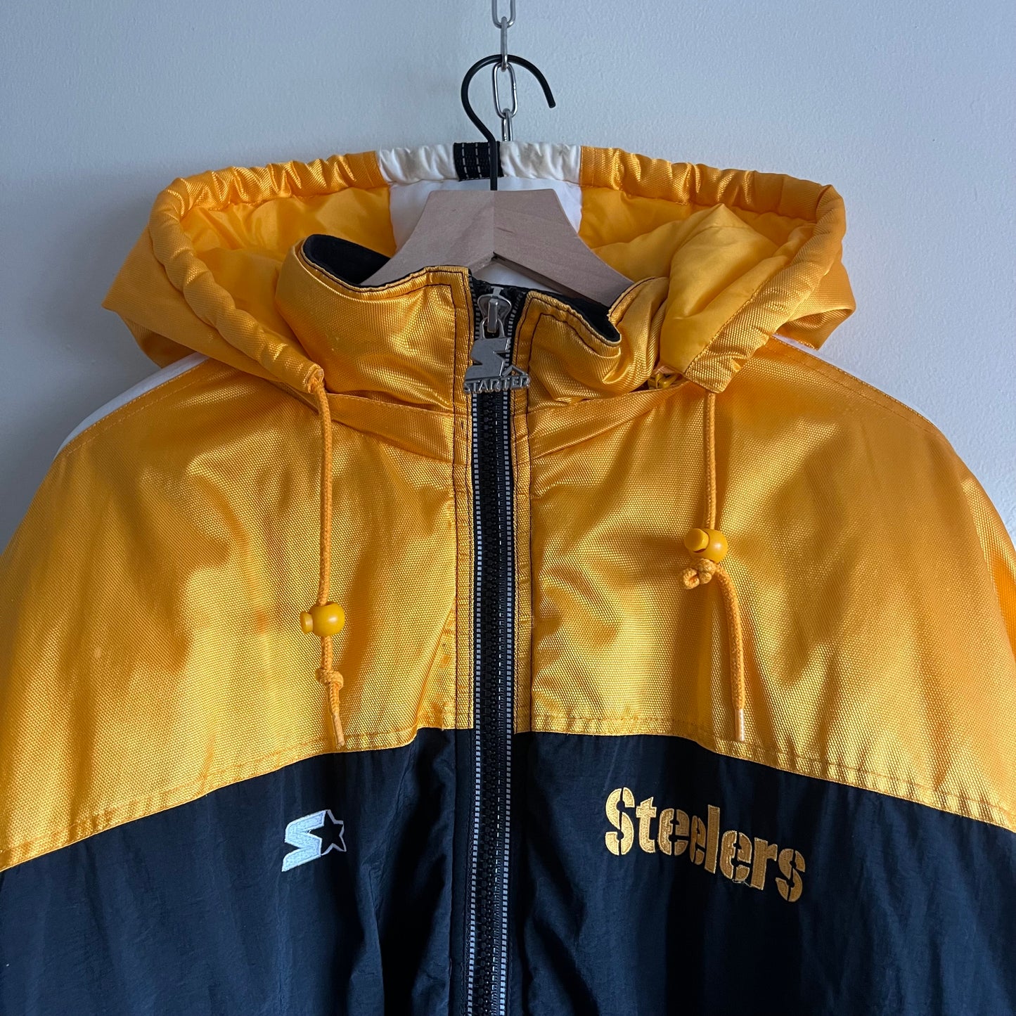 Large 90s Pittsburgh Steelers Starter puffer jacket